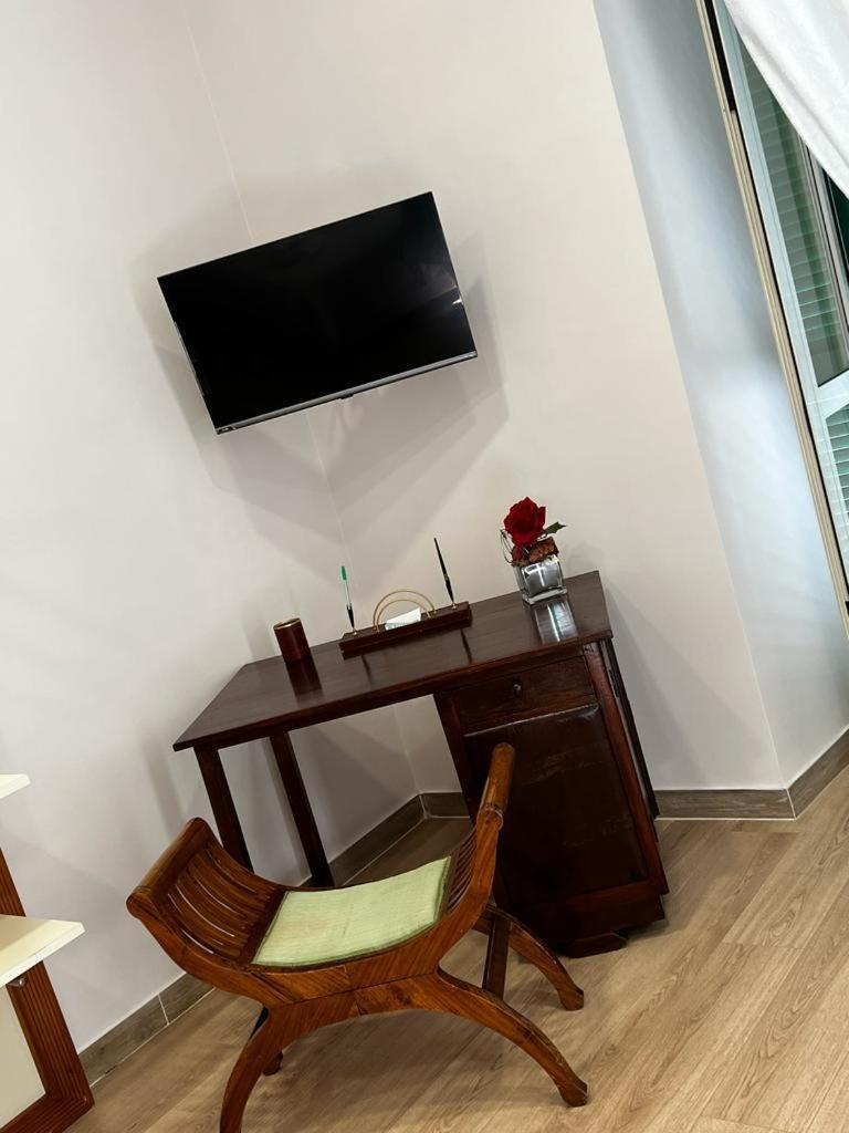 Apartmán A Casa E Mamma' Neapol Exteriér fotografie